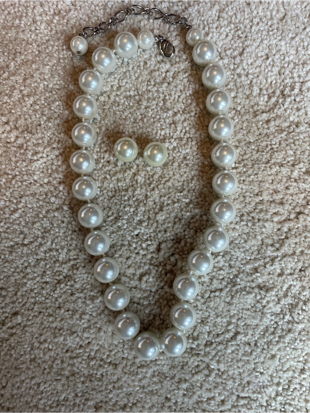 Timeless White Pearl Necklace with Matching Stud Earrings